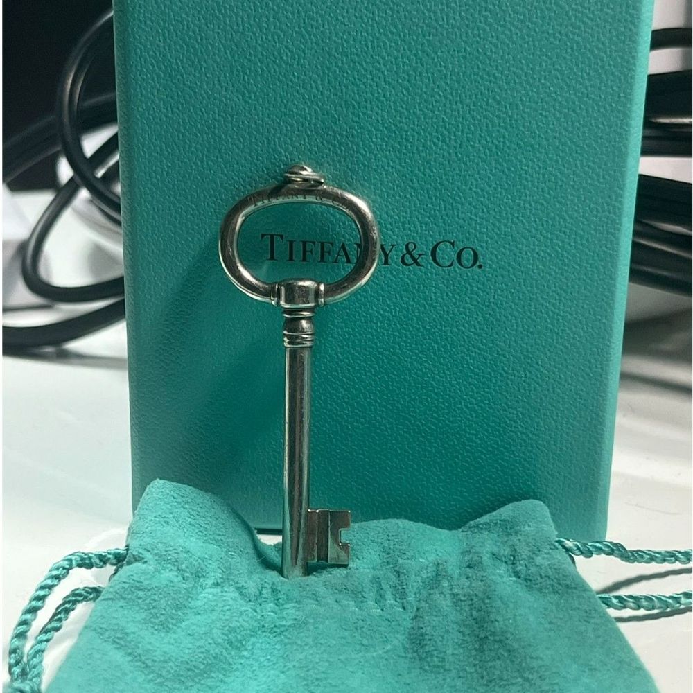 Tiffany & Co. | Large Tiffany Circle 2.5" Key | 925 Silver | VINTAGE Pendant